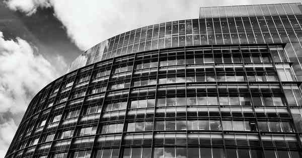 智能机器人教写字，智能机器人教写字好吗