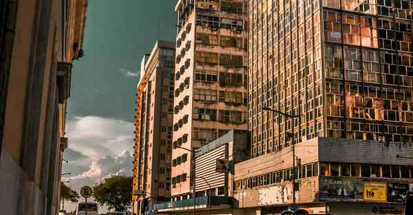 钢铁创造智能机器人，钢铁创A