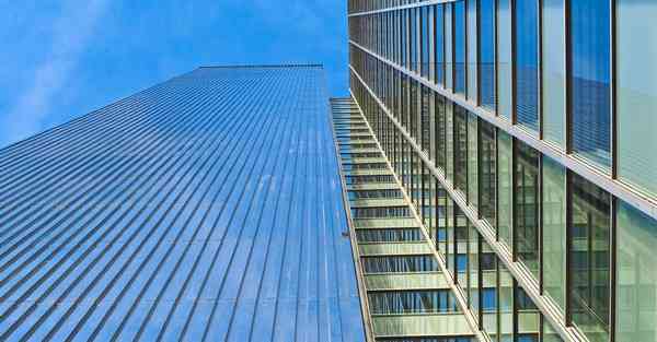 豆盯智能教育机器人陪伴孩子成长的智能好伙伴