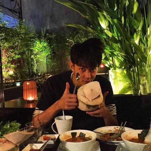 路龙紫茜