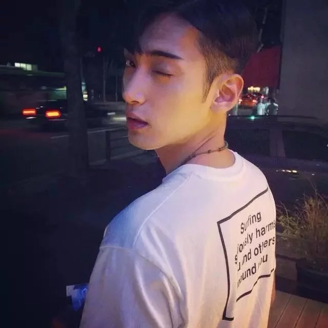 司空悦瑗婕