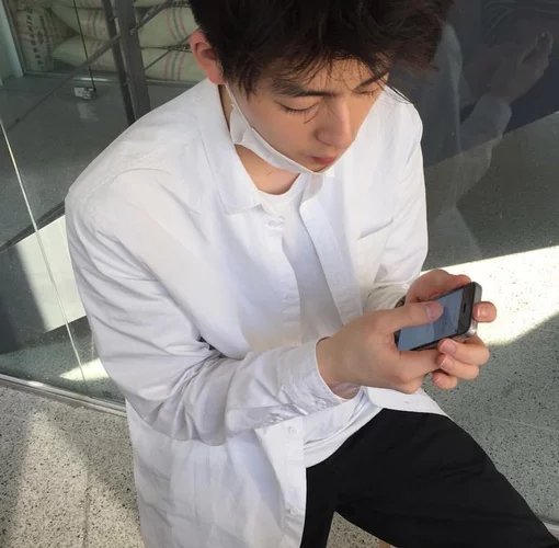 孔初丽萱