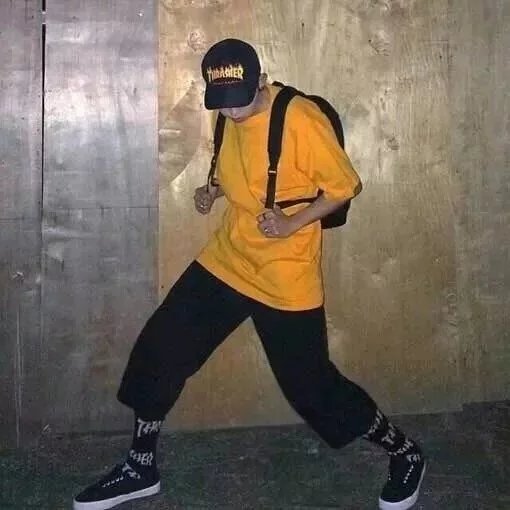 储蝶志飞