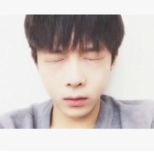 伊瑾飘福