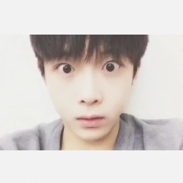 农韵希毓